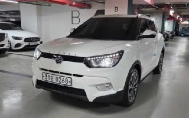 더뉴티볼리에어 중고차 티볼리 가솔린 2WD 1.6 LX 매물 사진 1 - 2017/01 83,632km