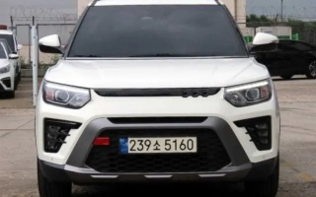 더뉴티볼리에어 중고차 더 뉴 티볼리 2WD 가솔린 1.6 매물 사진 5 - 2023/10 10,510km