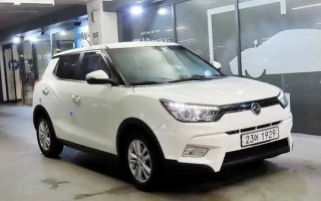 더뉴티볼리에어 중고차 티볼리 가솔린 2WD 1.6 VX 매물 사진 9 - 2015/06 102,201km